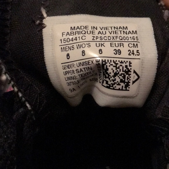 Multi colored trippy converse all start shoes - Picture 4 of 4